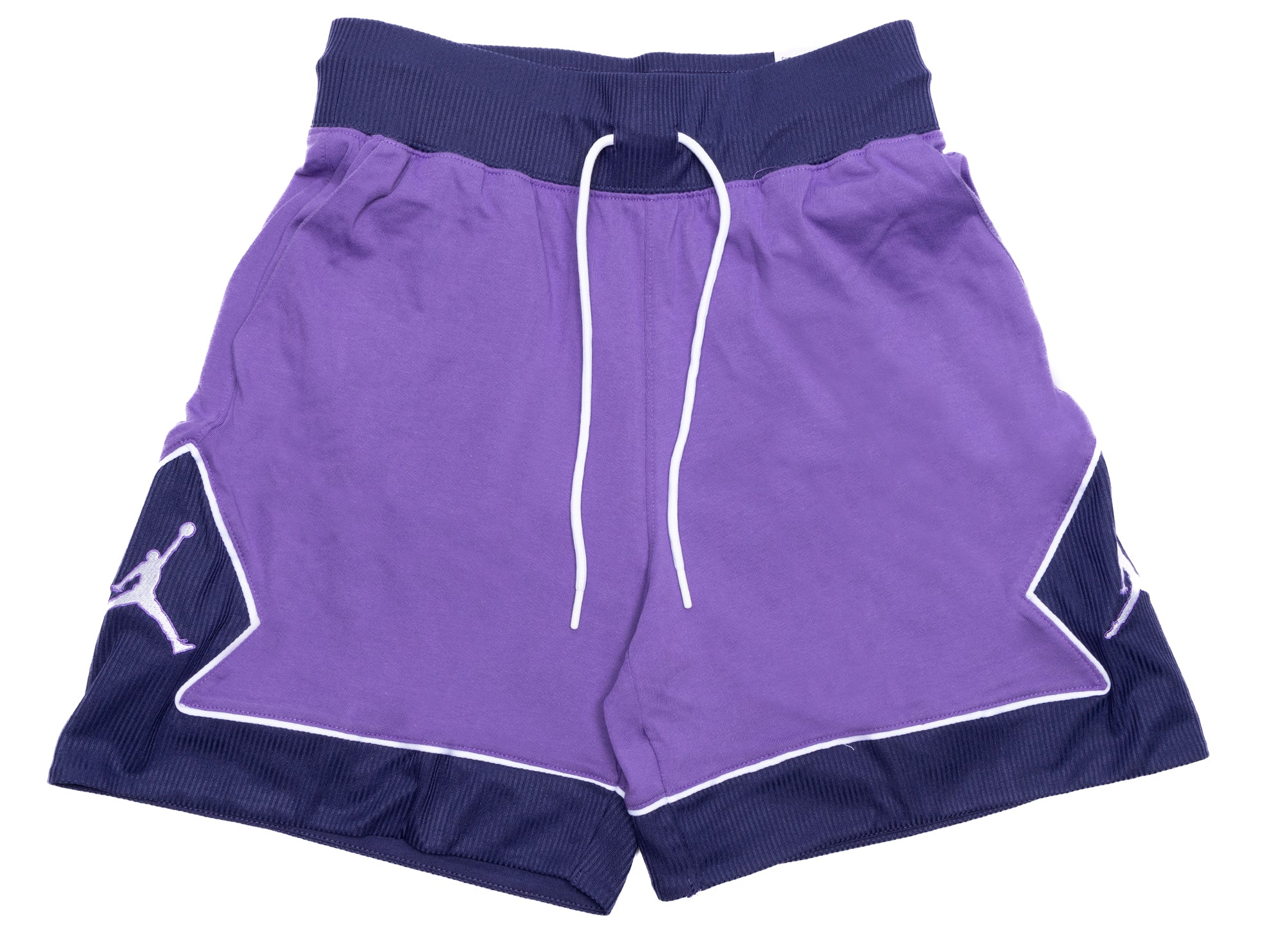 Jordan Diamond Shorts in Action Grape Purple White