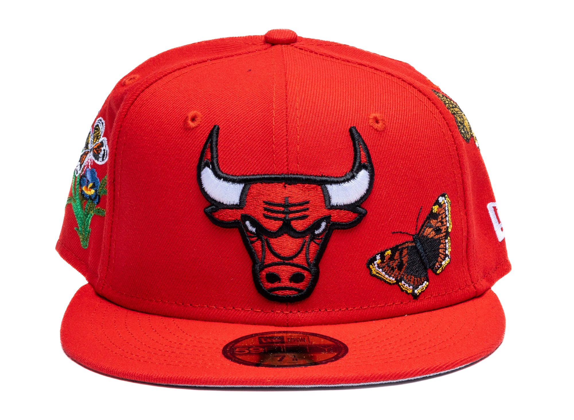 New colors in our Bulls hats are now available 🧢 #bulls #Chicago  #newcolors #hats