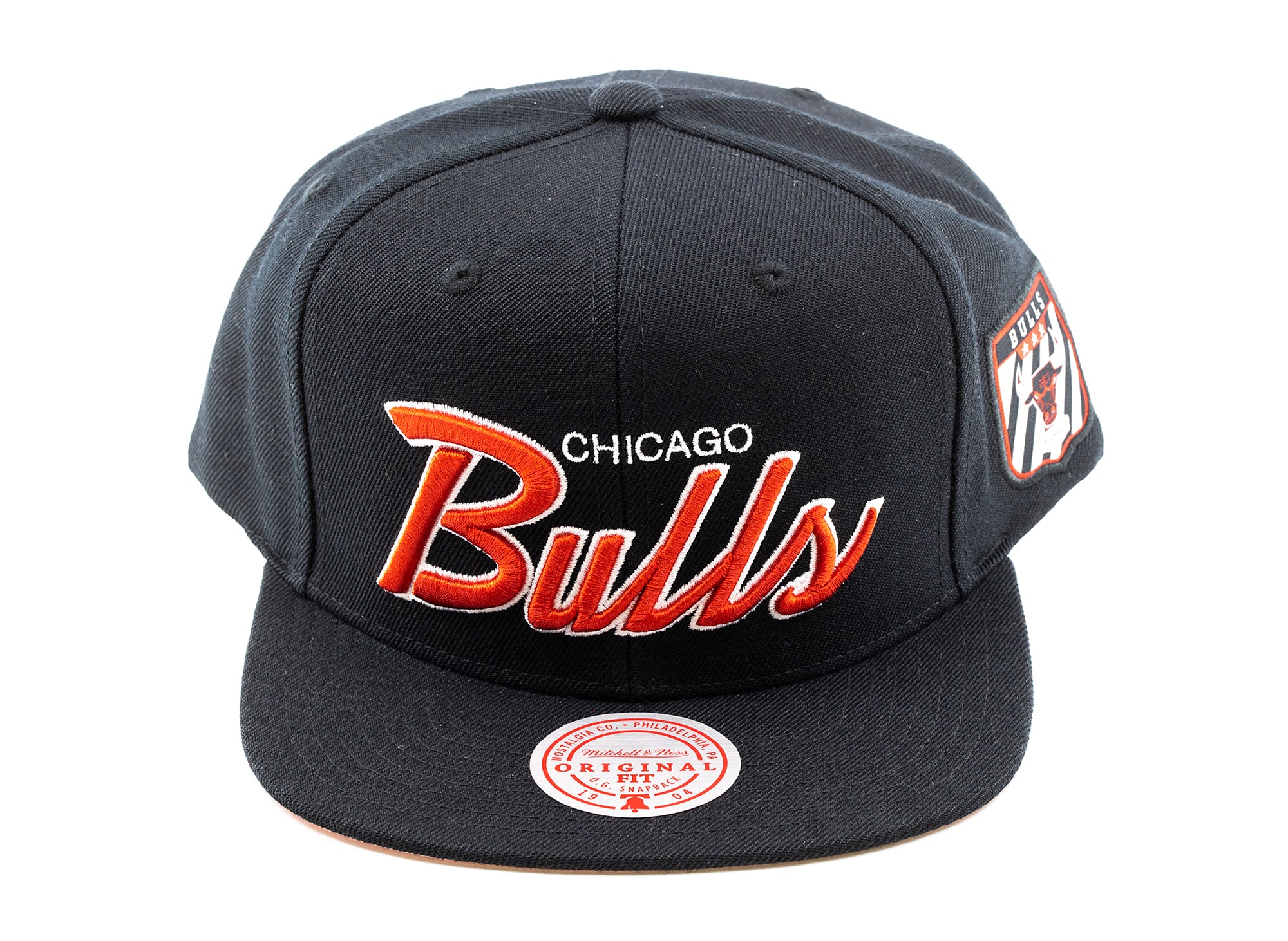 MITCHELL AND NESS NBA Breakthrough Snapback Chicago Bulls  HHSS5289-CBUYYPPPBLCK - Shiekh
