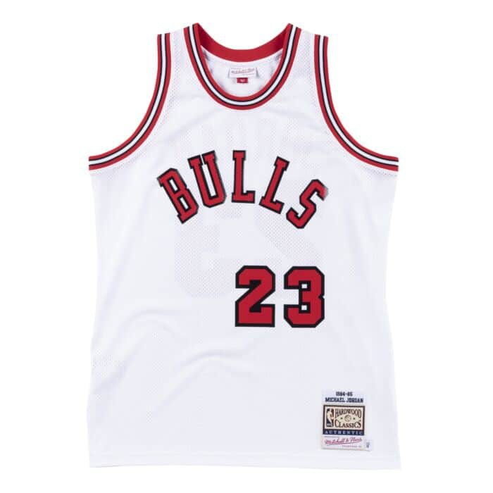 Mitchell & Ness on X: 🚨R E S T O C K 🚨 A L E R T🚨 Our @jumpman23  '95-'96 @chicagobulls pinstripe Authentic Jersey is back for a limited  time! 