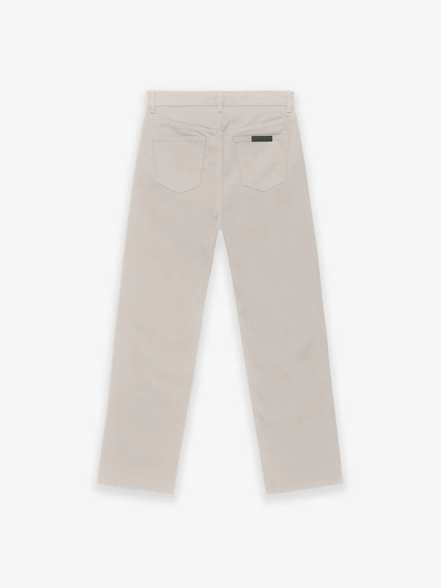 Fear of God Essentials Relaxed 5 Pocket Jeans in Silver Cloud xld