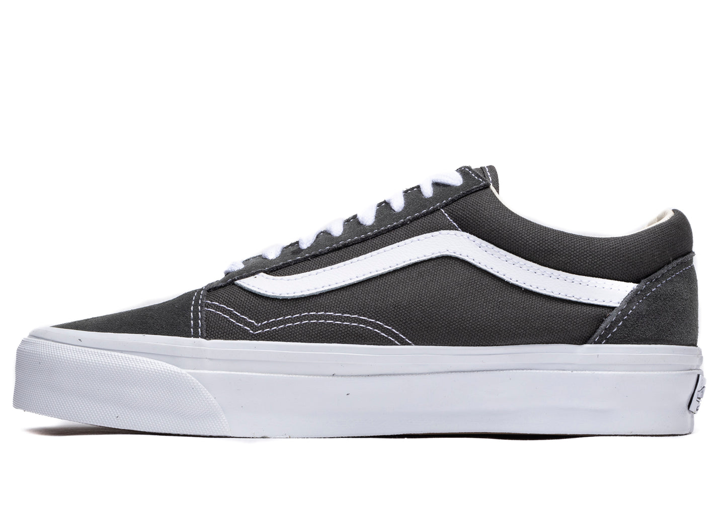 Vans LX Old Skool 36 in Gunmetal