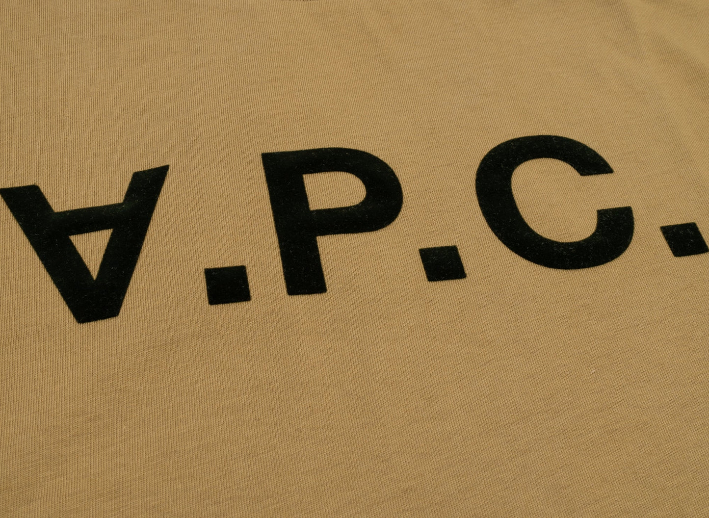 A.P.C. Standard Grand VPC Tee in Tabac