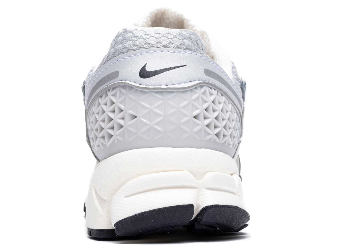 Women's Nike Zoom Vomero 5 xld – Oneness Boutique