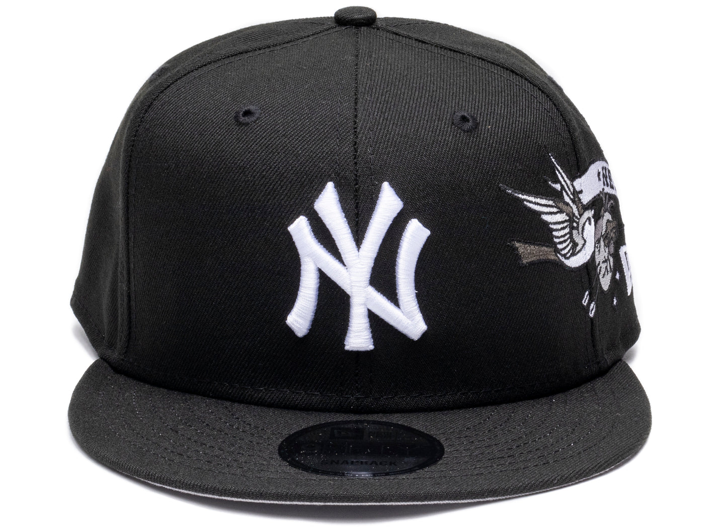 New Era City Art New York Yankees Snapback Hat in Black