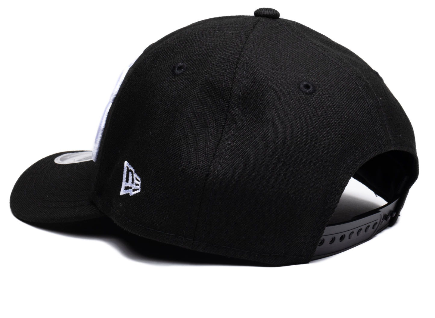 Oneness x New Era Snapback CATS Hat in Black/White