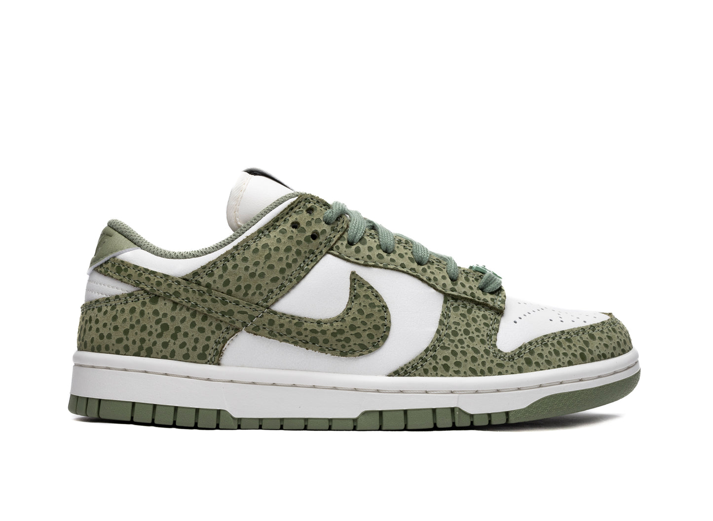 Women's Nike Dunk Low Premium