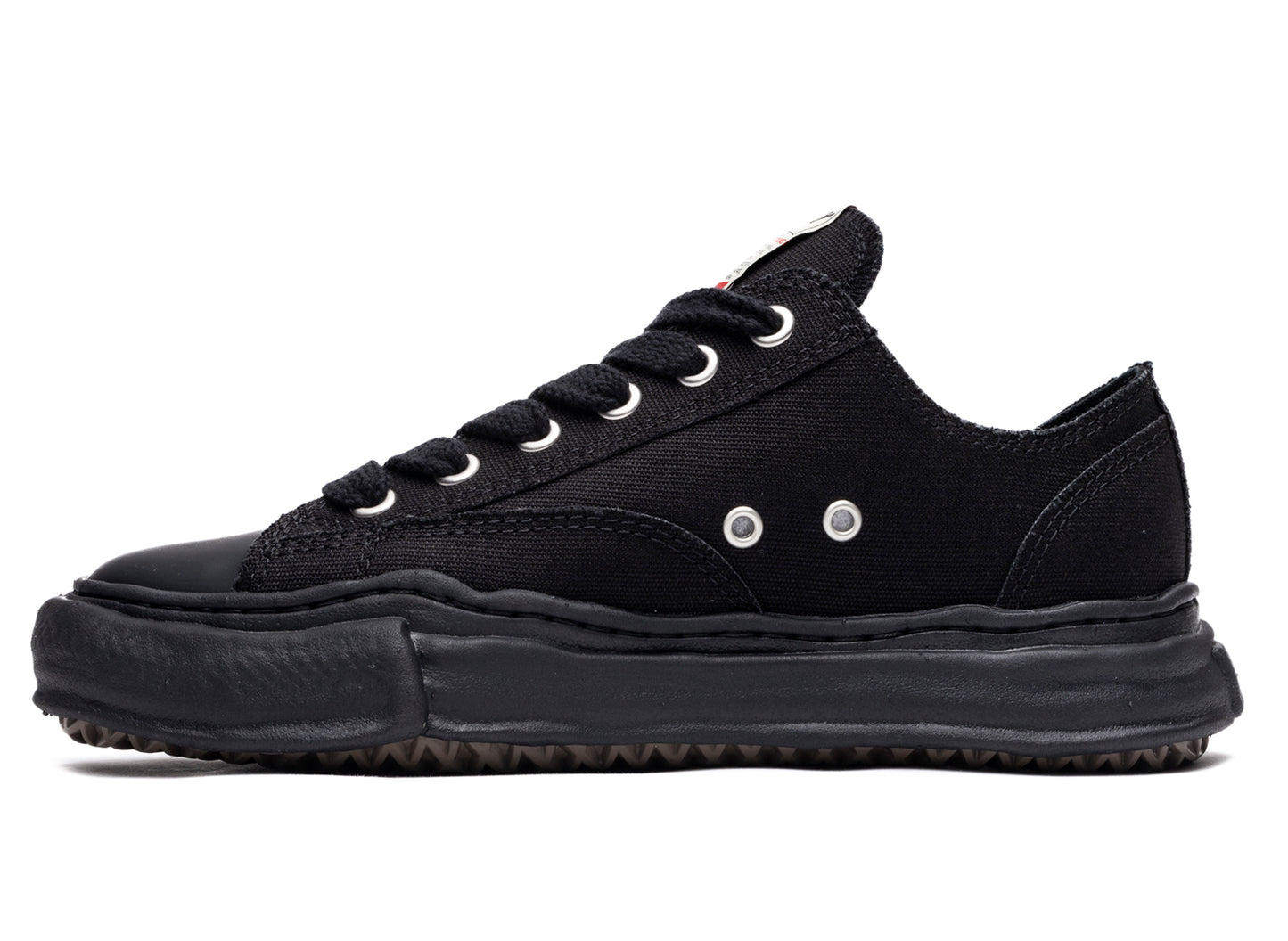 Maison Mihara Yasuhiro Peterson Low in Black/Black xld