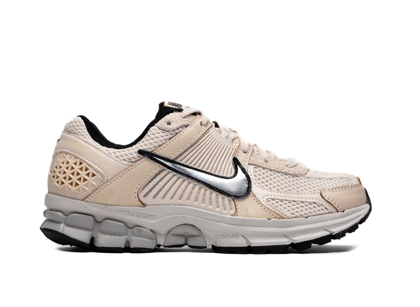 Women's Nike Zoom Vomero 5 up