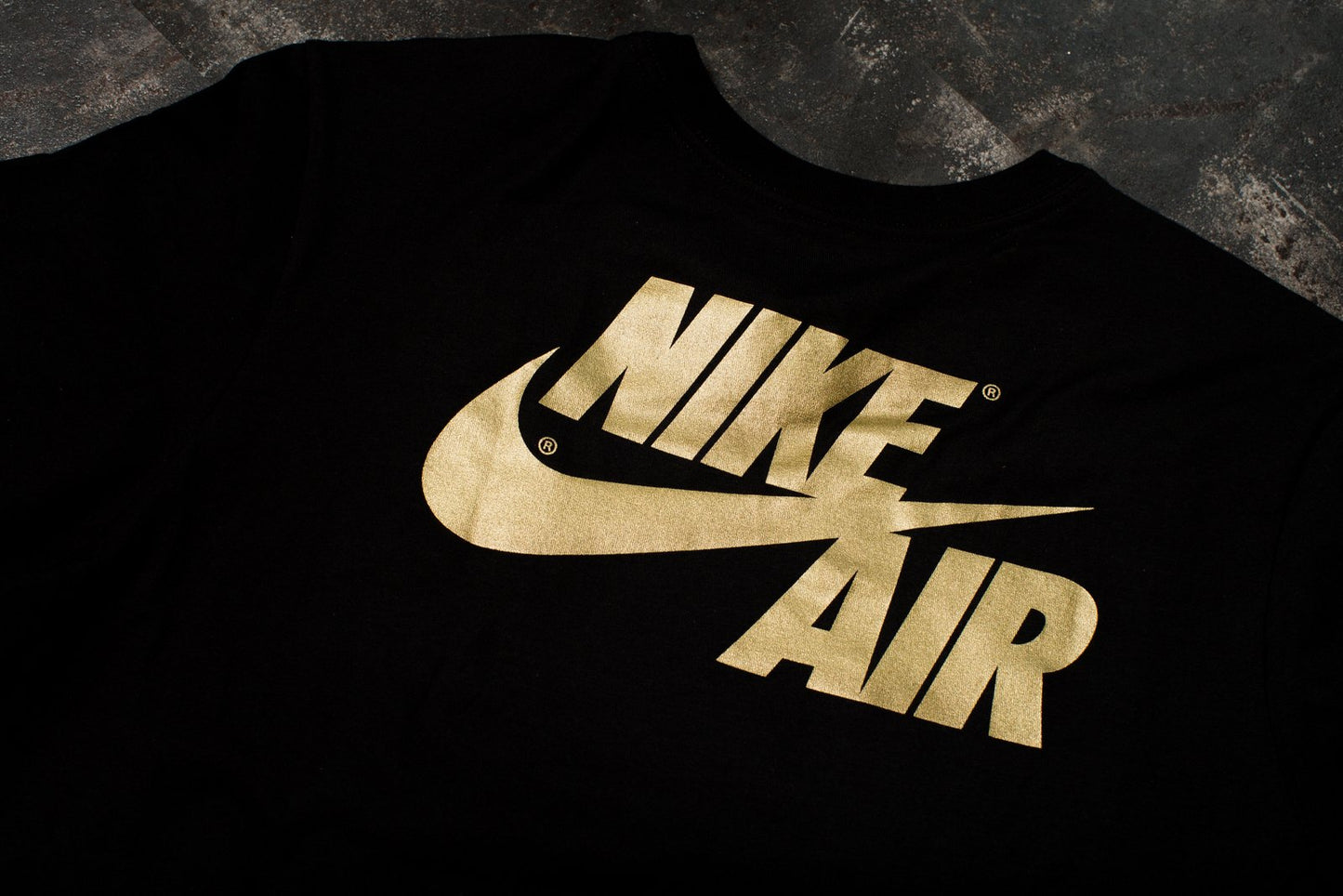 JORDAN SPORTSWEAR AJ1 GOLD TOP 3 SHIRT